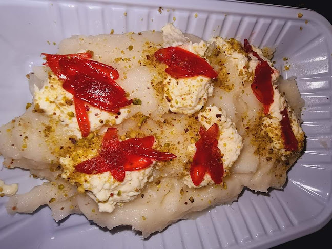 17 شارع الأَطْناب - Al Hisn - W4 - Abu Dhabi