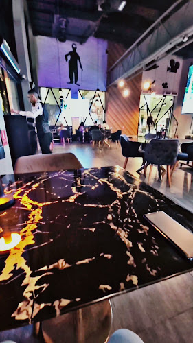 Sheikh Mohammed bin Rashid Blvd - Burj Khalifa - Dubai