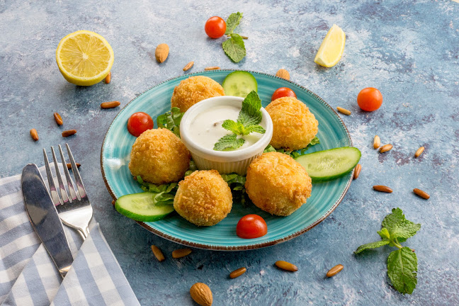 7 - Downtown, The Residences - Emaar Blvd - Burj Khalifa - Burj Residence Phase I & II - Dubai