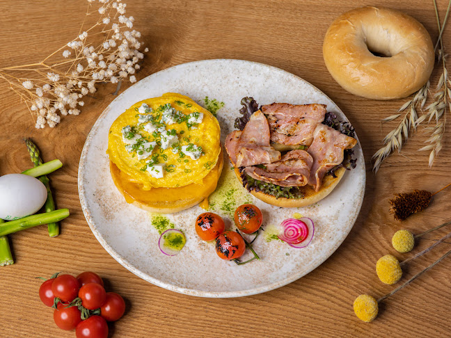 Opinii despre AVE Dubai în Dubai - Hospitality and gastronomy