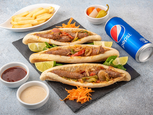 karmouz Restaurant - مطعم كرموز