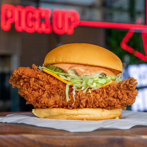 Pickl Lagoon Stop - Hospitality and gastronomy