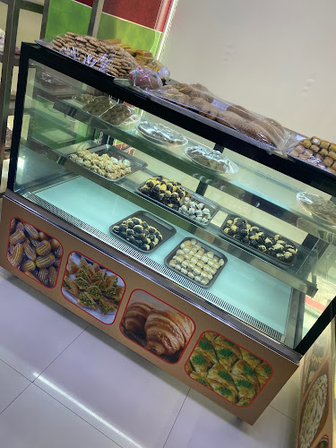 Opinii despre Al Nilin Automatic Bakery în Abu Dhabi - Hospitality and gastronomy