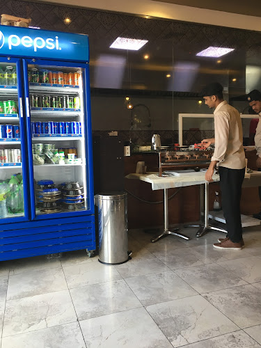 Comentarii opinii despre Alkateam Restaurant Ajman