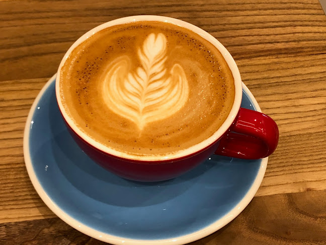 Poke & Co - DIFC - Hospitality and gastronomy