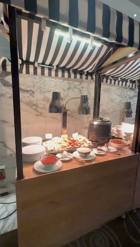 Opinii despre The Cavendish Restaurant în Dubai - Hospitality and gastronomy