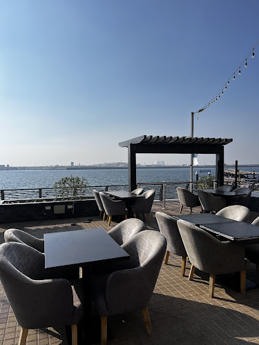 Aylla Seafood Restaurant مطعم ايلا - Dubai