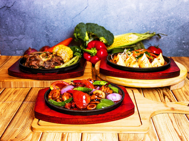 Hot Tinapay Restaurant