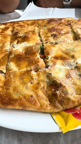 Sheikh mohamed bin saqr Al qasimi St - Bu Tena - Al Sharq - Sharjah