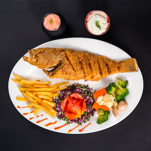 Opinii despre Golden Fork Fresh Food Restaurant în Abu Dhabi - Hospitality and gastronomy