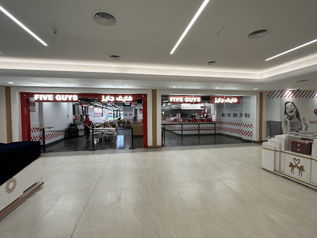 Five Guys Al Hamra Mall - Ras Al-Khaimah