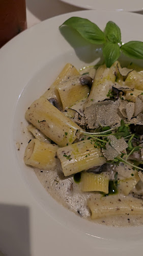 Sheikh Mohammed Bin Zayed Rd - Mirdif - Dubai