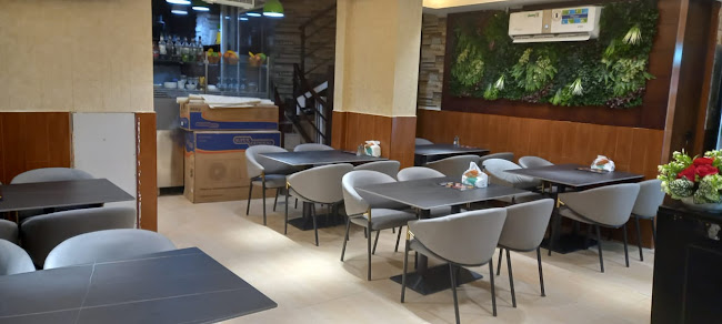 Comentarii opinii despre مطعم محطة المشاوي Grill Station Restaurant