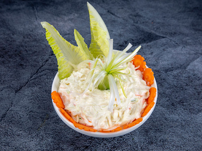 Abu Dhabi 18 street (M2 33 Mussafah Industrial Area, M-2, Next to LLH hospital - 33 As Saddah 3 St - Musaffah - M2 - Abu Dhabi