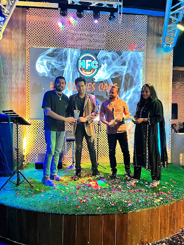 HOT FLAMES CAFE - Hospitality and gastronomy