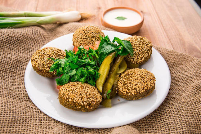 Golden Tower - Rabbadat Lufouq St - Al Nahyan - E25 - Abu Dhabi