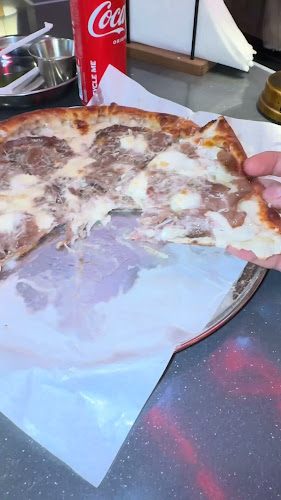 Opinii despre PIZZA.AE în Dubai - Hospitality and gastronomy