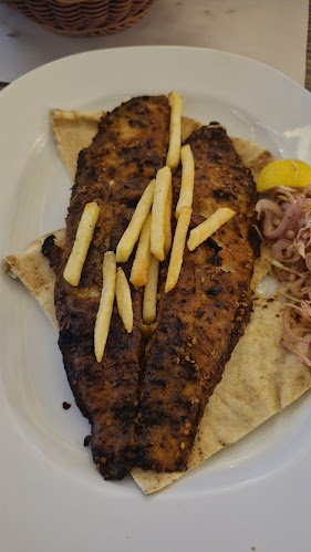 Comentarii opinii despre Qasr Al Baik Restaurant