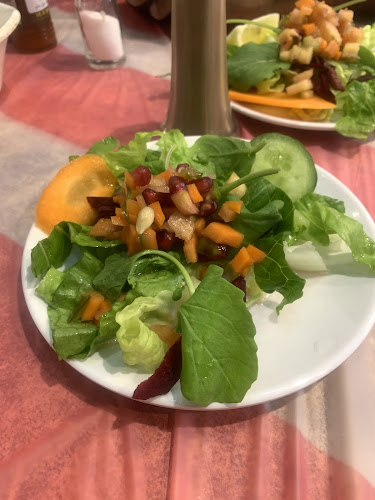 Al Manhal Al Thahabi Restaurant and Cafeteria مطعم و كافتيريا المنهل الذهبي - Hospitality and gastronomy