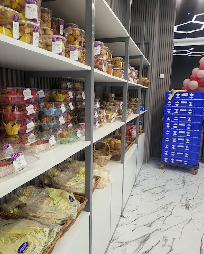 Opinii despre Shalimar Bakery llc în Ajman - Hospitality and gastronomy