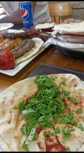 Opinii despre Nasr Restaurant and Grill Muroor în Abu Dhabi - Hospitality and gastronomy