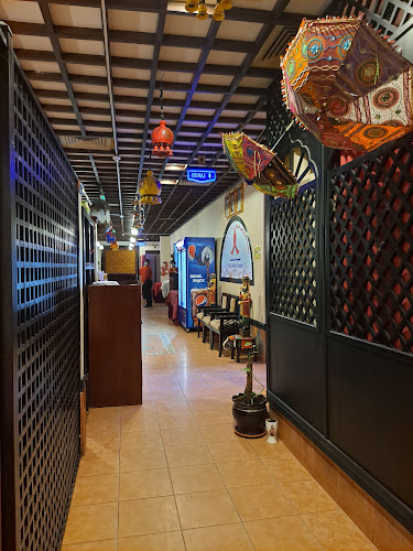 Comentarii opinii despre Taj Al Madinah Restaurant LLC