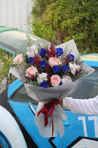 Labelle Chocolates & Flowers Al Muroor ST - لابيل شارع المرور - Hospitality and gastronomy