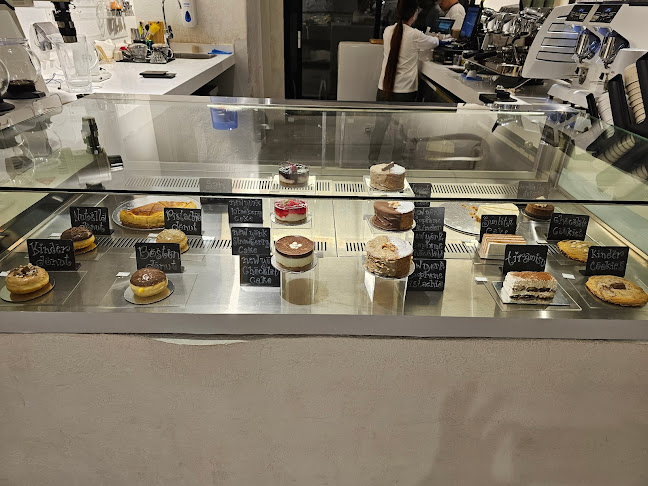 Opinii despre Tierra Specialty cafe în Abu Dhabi - Hospitality and gastronomy