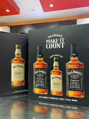 Unisat Liquor Store - Jurf Dana