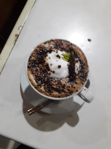 Opinii despre Ellover Cafe _اللوفر كافية în Ajman - Hospitality and gastronomy