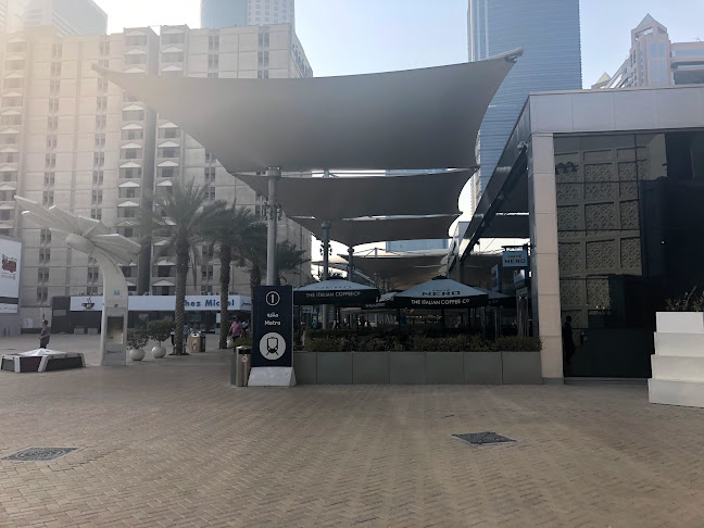 Sheikh Zayed Rd - Trade Centre - Trade Centre 2 - Dubai