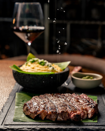 MAMA ZONIA - Hospitality and gastronomy