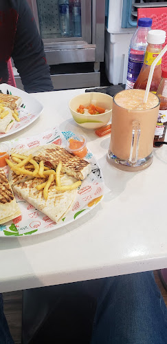 Abdulla، Emirates co op supermarket building - Abdullah Omran Taryam St - Al Sufouh - Al Sufouh 1 - Dubai