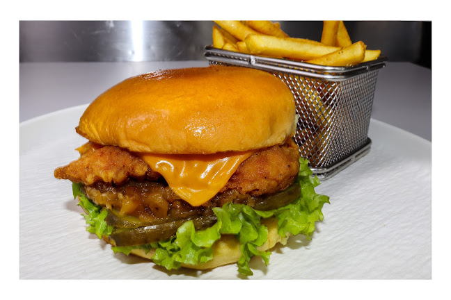 Alphs Cuisines | pasta | burgers | salad | fresh juice