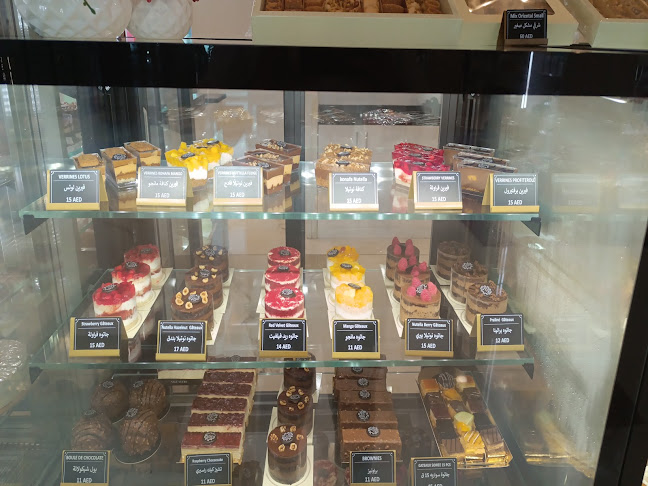 Salé Sucré Pâtisserie - Hospitality and gastronomy