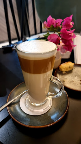 Opinii despre Tea Garden în Sharjah - Hospitality and gastronomy