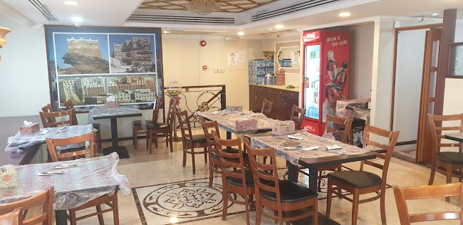 شارع الفردوس - Al Zahiyah - E16 01 - Abu Dhabi