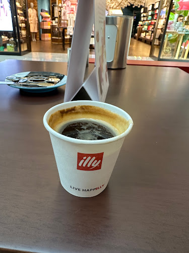 illy cafe Dubai mall