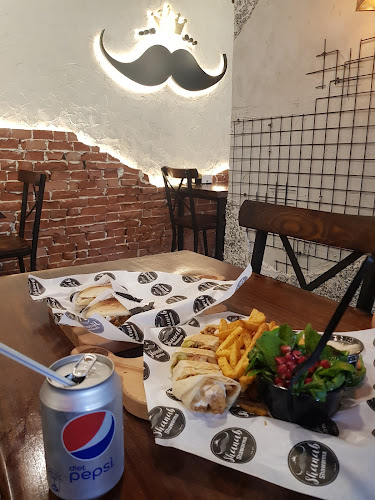 Jamal Abdul Naser St - Al Majaz 2 - Al Majaz - Sharjah