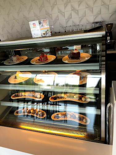 Opinii despre مطعم بيت البخاري în Abu Dhabi - Hospitality and gastronomy