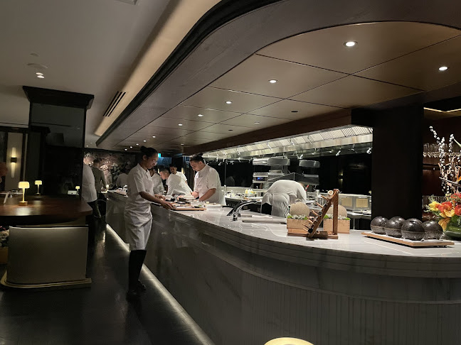 Comentarii opinii despre Row on 45