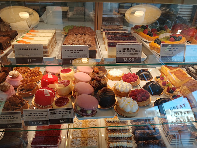 Katrina Sweets and Confectionery (Coffee and Cakes) - Jumeirah Village Circle - Hospitality and gastronomy