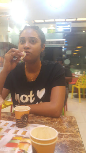 Opinii despre Forsan Dubai cafetieria în Dubai - Hospitality and gastronomy