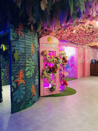 Wood House Restaurant Al Ain - Hospitality and gastronomy