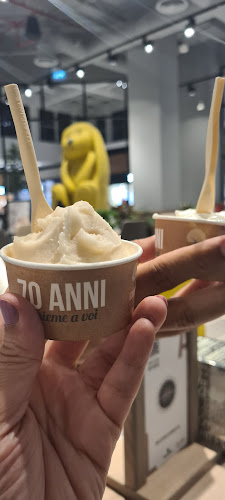 Gelateria La Romana - Hospitality and gastronomy