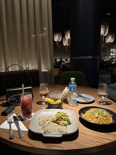 The Hungry Monkey Restaurant and Lounge