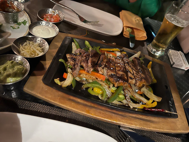 Fogueira Restaurant & Lounge