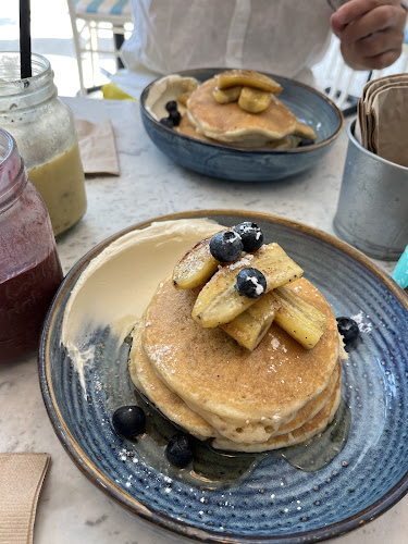 Comentarii opinii despre Common Grounds - JBR