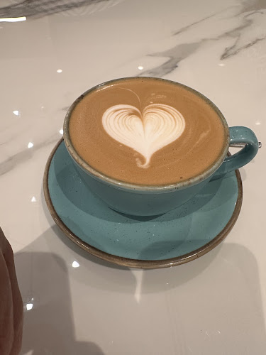 Villa 10, Plaza 30, Skh Fatima bint Mubarak St Former - Delma St - Abu Dhabi