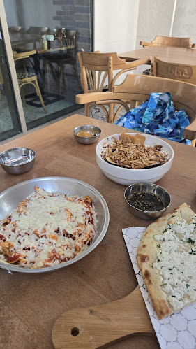 Opinii despre Ataba Restaurant مطعم عتابا în Abu Dhabi - Hospitality and gastronomy